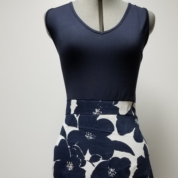 Navy & White Dress - Picture 2 of 2